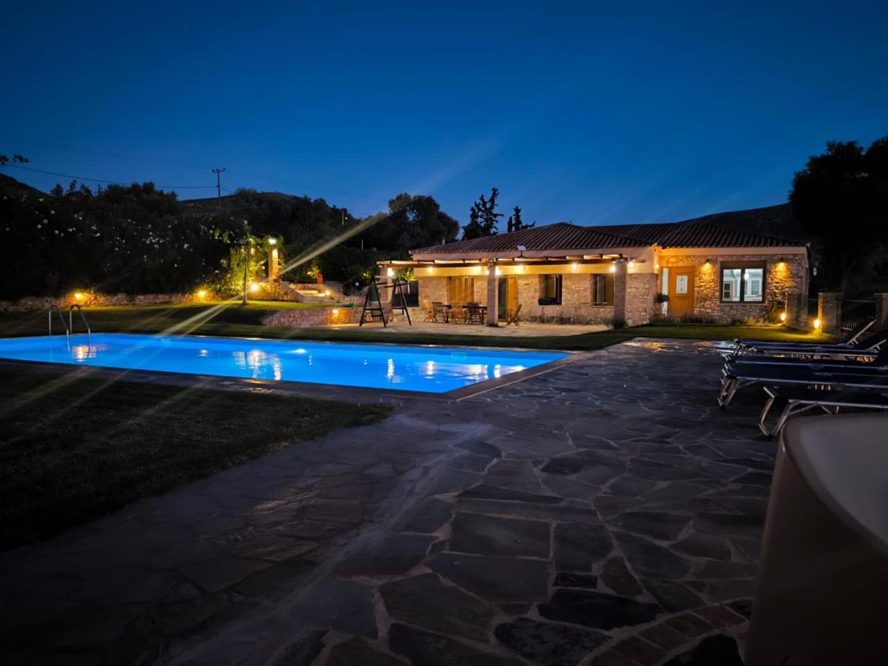 Ellie'S Stonehouse Gianapa, Porto Rafti, Greece, 190 03, Gr Villa Екстериор снимка